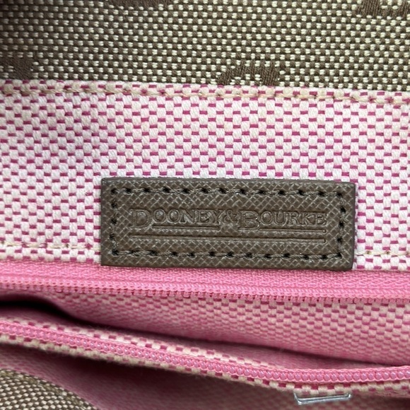 Dooney and Bourke monogram Satchel w/shoulder strap - Picture 8 of 10